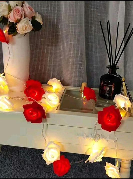 String Light With 10 Pcs Rose Shape Bulb